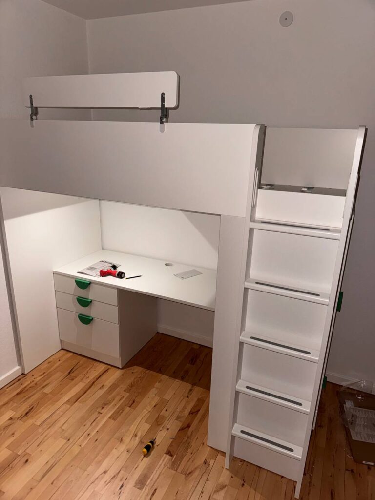 photo 2025 12 03 15 00 16 768x1024